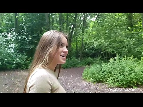 ❤️ Jag föreslog Evelina att vi skulle knulla på en offentlig plats! Hon sa ja. Sedan knullade jag henne i röven och sprutade i hennes mun. Sedan pissade hon på sig själv. Porno at sv.hentaiteca.ru ❌❤
